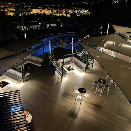 Spacious Lovely View Apartment