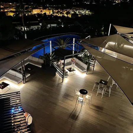 Spacious Lovely View Apartament