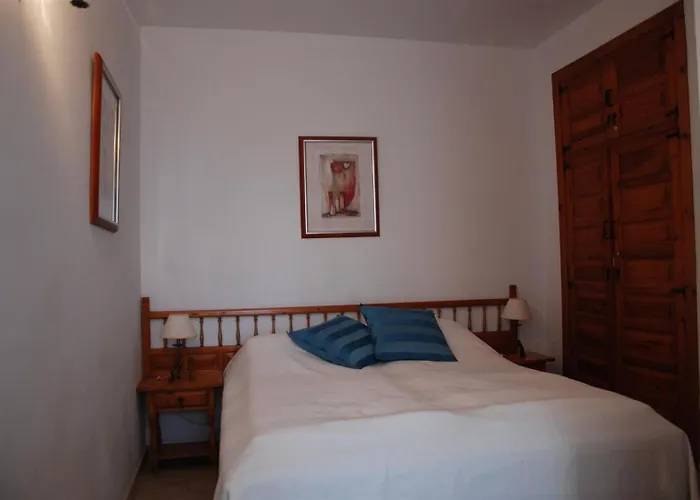 Spacious Lovely View Apartment