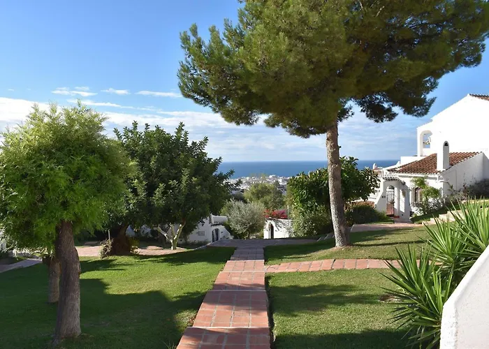 Spacious Lovely View Apartment Nerja