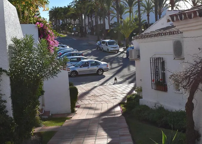 Spacious Lovely View Nerja