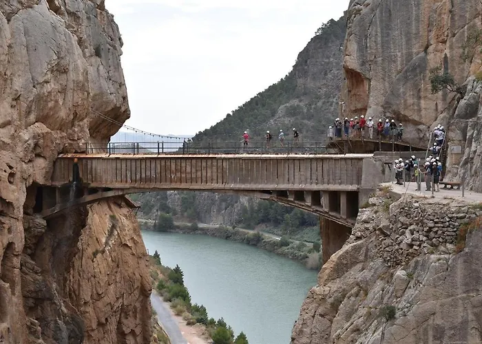 Spacious Lovely View Apartment